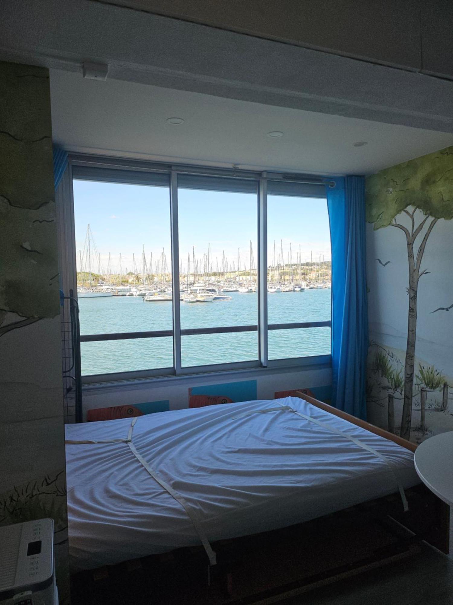La Vue En Bleu. Apartment Agde